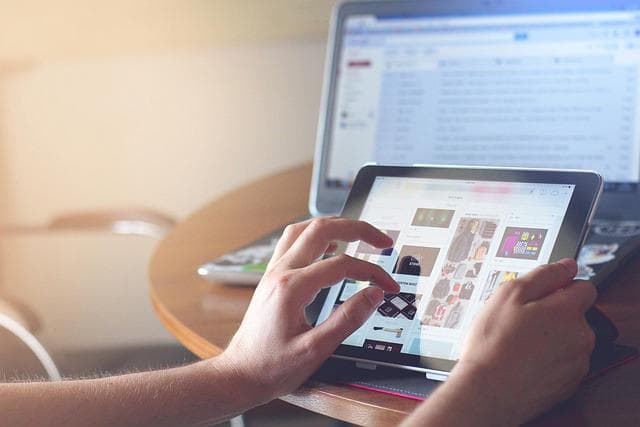 Digital dropshipping co to - sprzedaż produktów cyfrowych bez magazynu